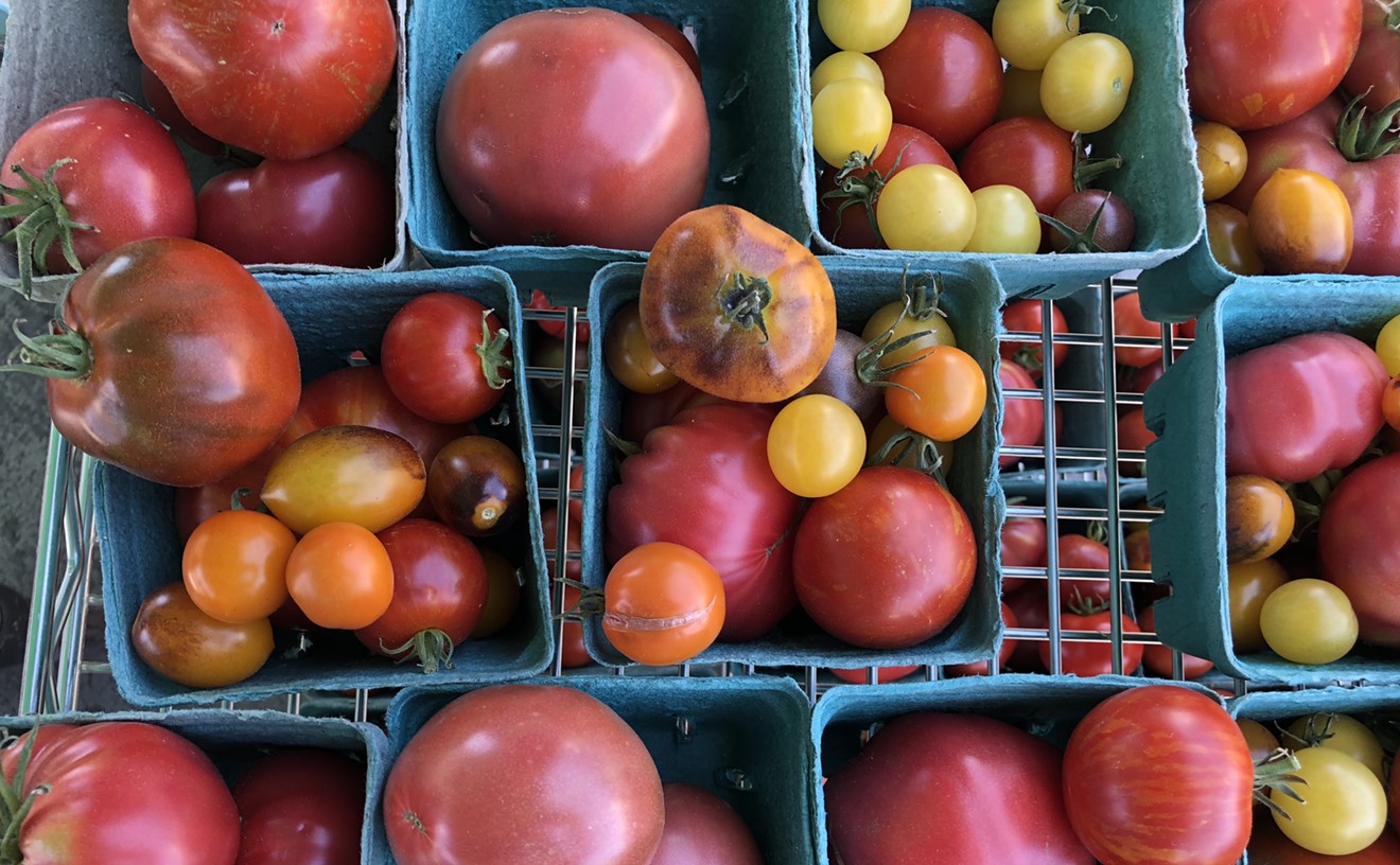 Heirloom and hybrid tomatoes from Brother Nature Farms.