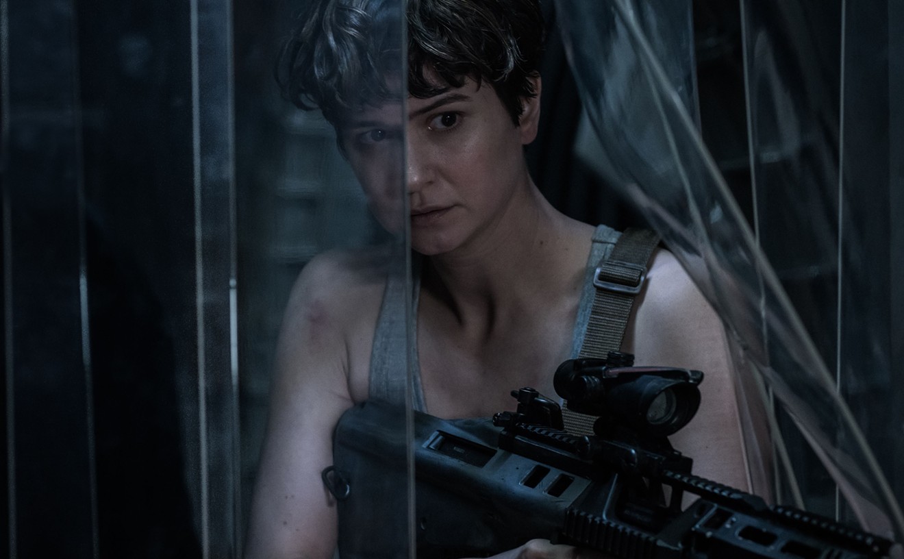 Katherine Waterston as Daniels, showing that James Cameron's Aliens has not been forgotten.
