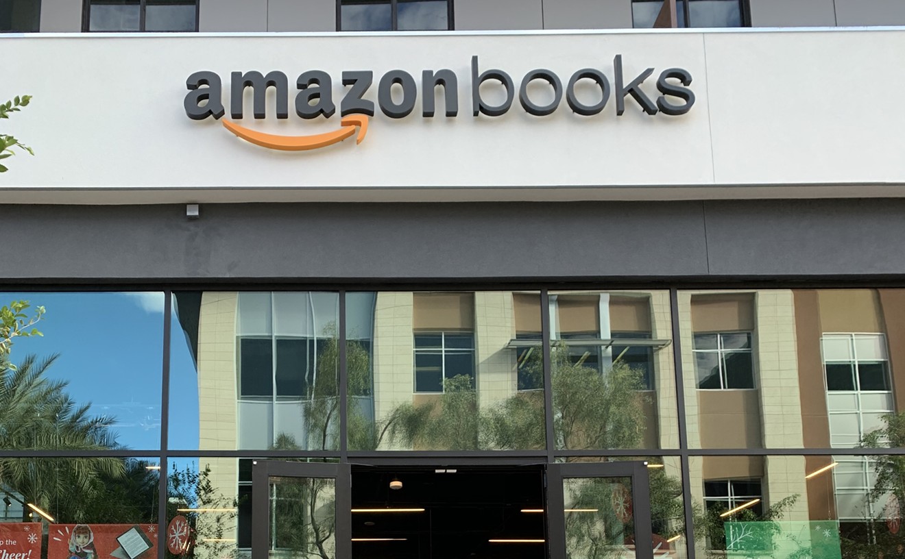 The front of the Amazon Books store in Scottsdale.