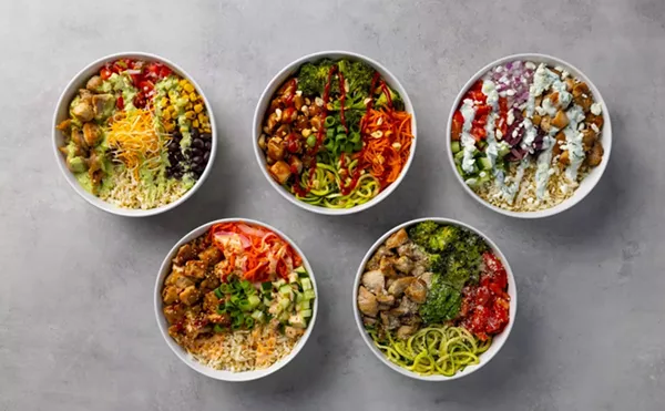 NURISH Food Truck Is Health on Wheels