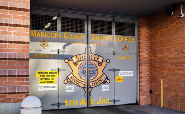 Inmate Dies at Fourth Avenue Jail &mdash; After Officers Fail to Respond to Threats