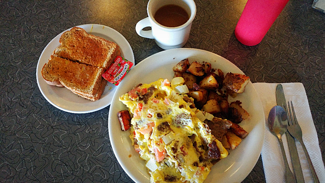 A hearty breakfast at one of Phoenix's most famous diners.