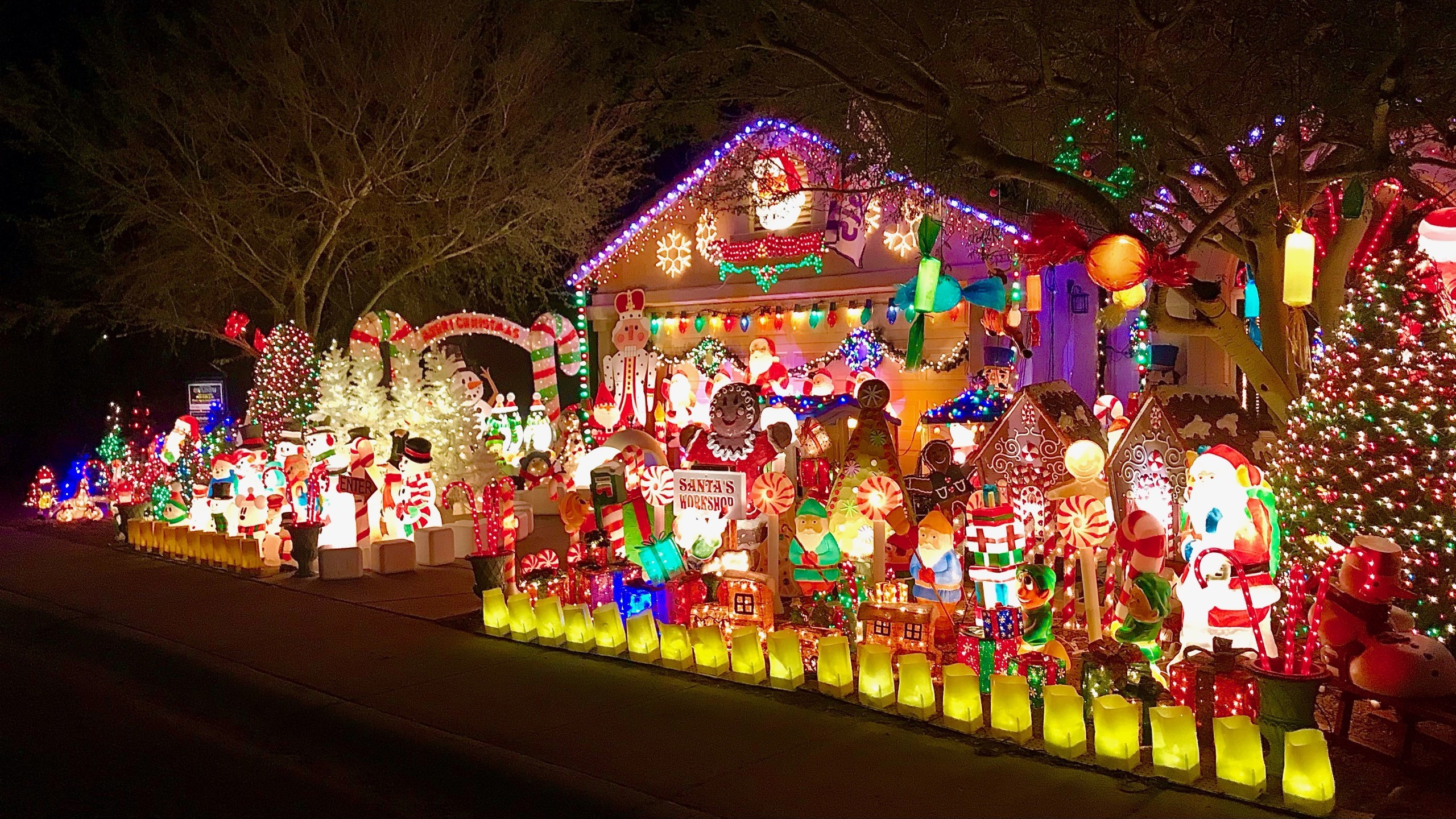 East Valley Az Christmas Lights Tour 2022 Metro Phoenix's Best Holiday Light Displays In 2021 | Phoenix New Times