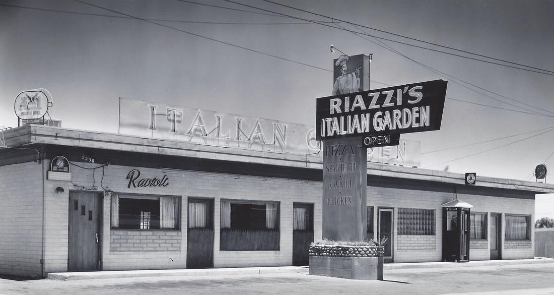 The Van Buren location of Riazzi's in the mid-1950s.