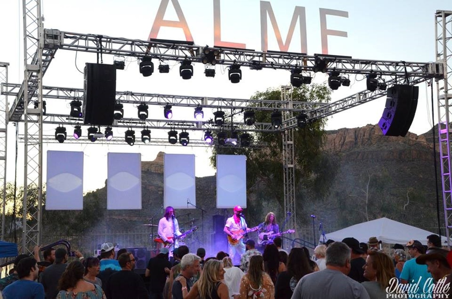 Apache Lake Music Festival Hits a Decade | Phoenix New Times