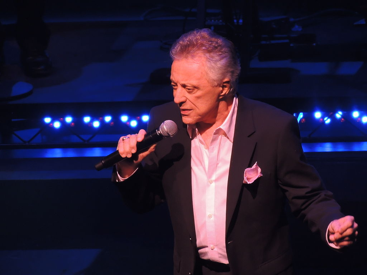 Pakistan ildsted Udpakning Frankie Valli is Coming to the Valley | Phoenix New Times