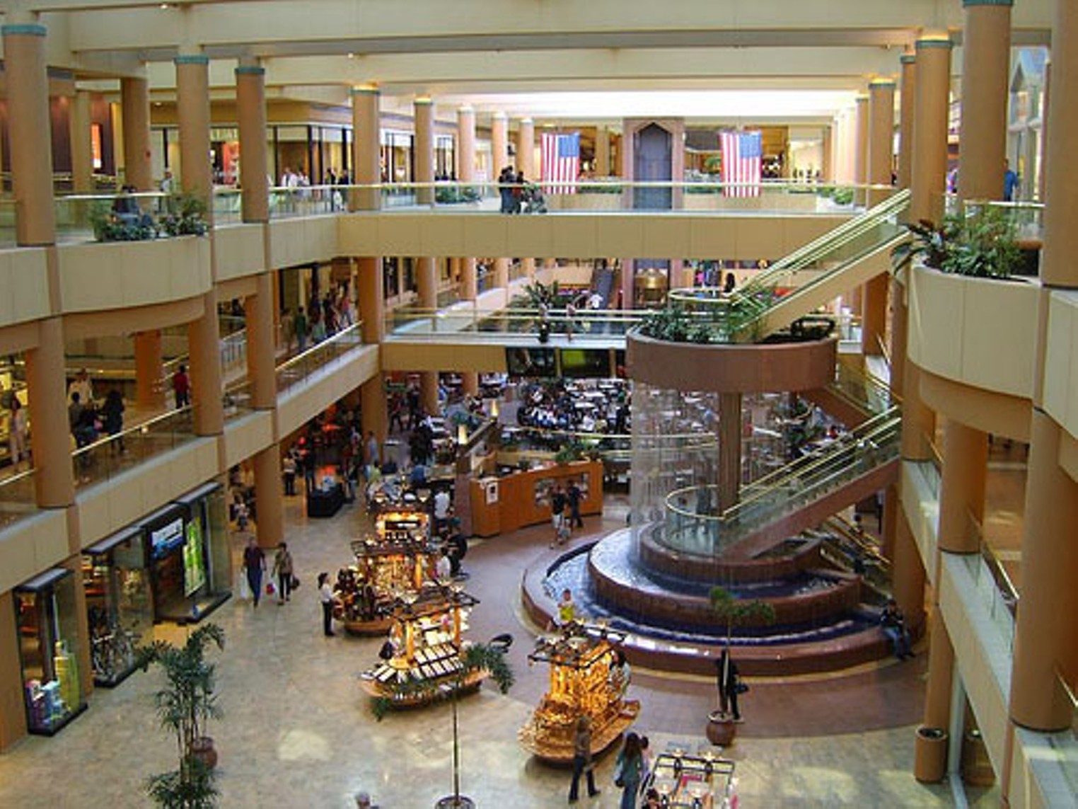 BEST MALL EXPERIENCE WITH KIDS 2005
