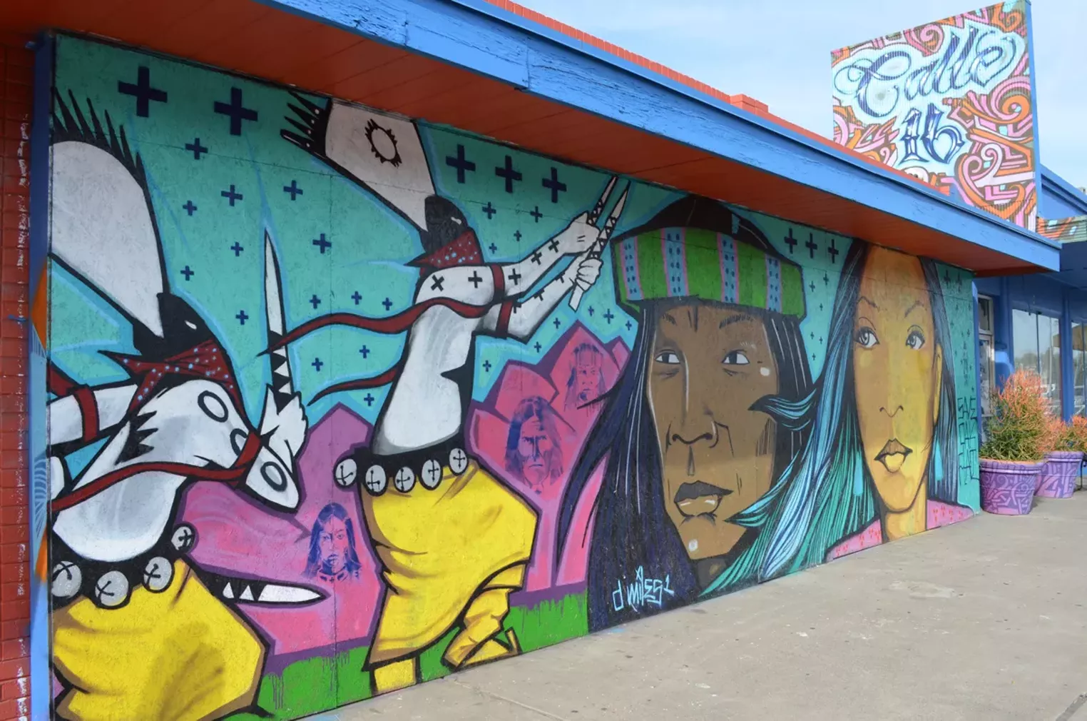 10 Best New Murals Painted in Metro Phoenix in 2015 Phoenix Phoenix New Times The Leading