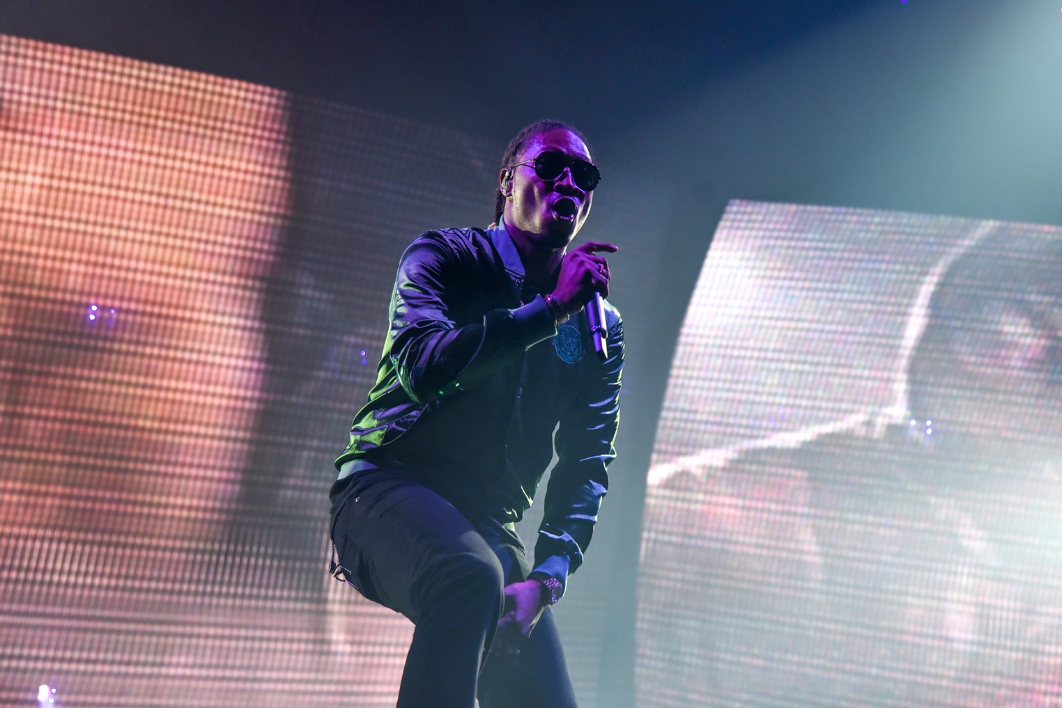 Drake and Future Bring Their Summer Sixteen Tour to Phoenix Phoenix