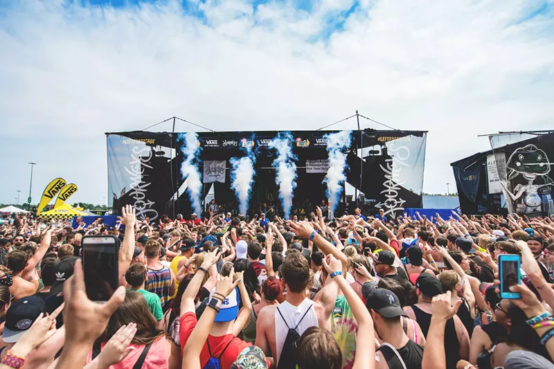 Image: A crowd scene at Warped.