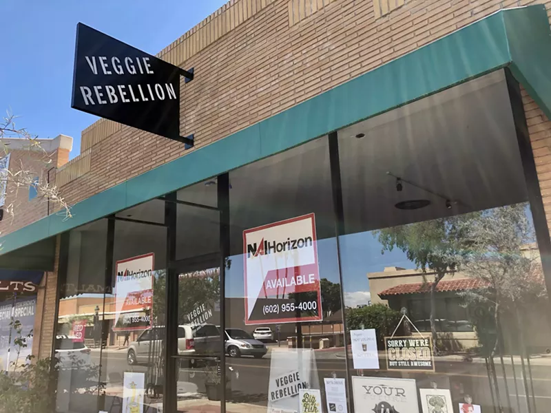 Image: The vegan grocery store closed in downtown Glendale.