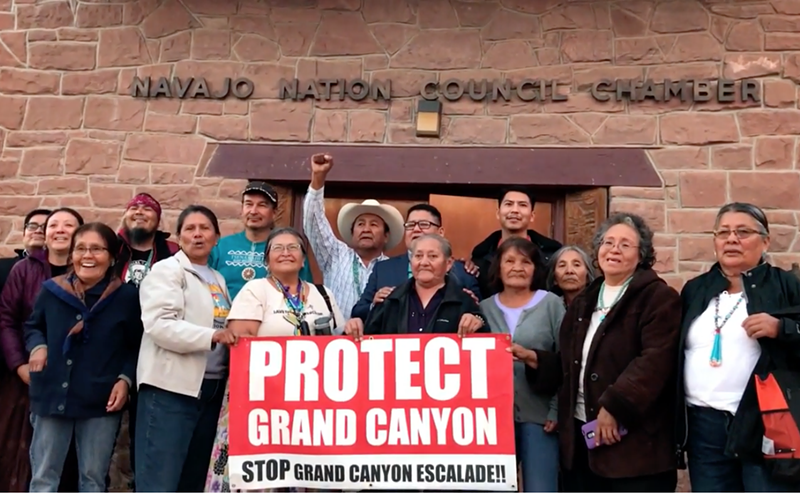 Image: Watch: Grand Canyon Escalade Developer Gives Navajo Nation the Bird