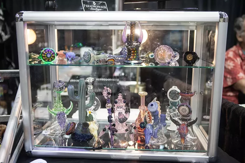 Image: Nobody puts vape pens in showcases.