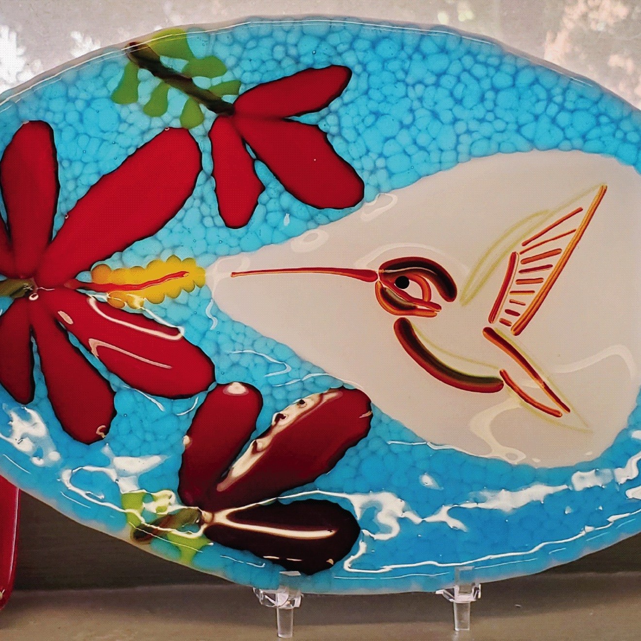 Try taking a fused glass class to get your creative juices flowing.