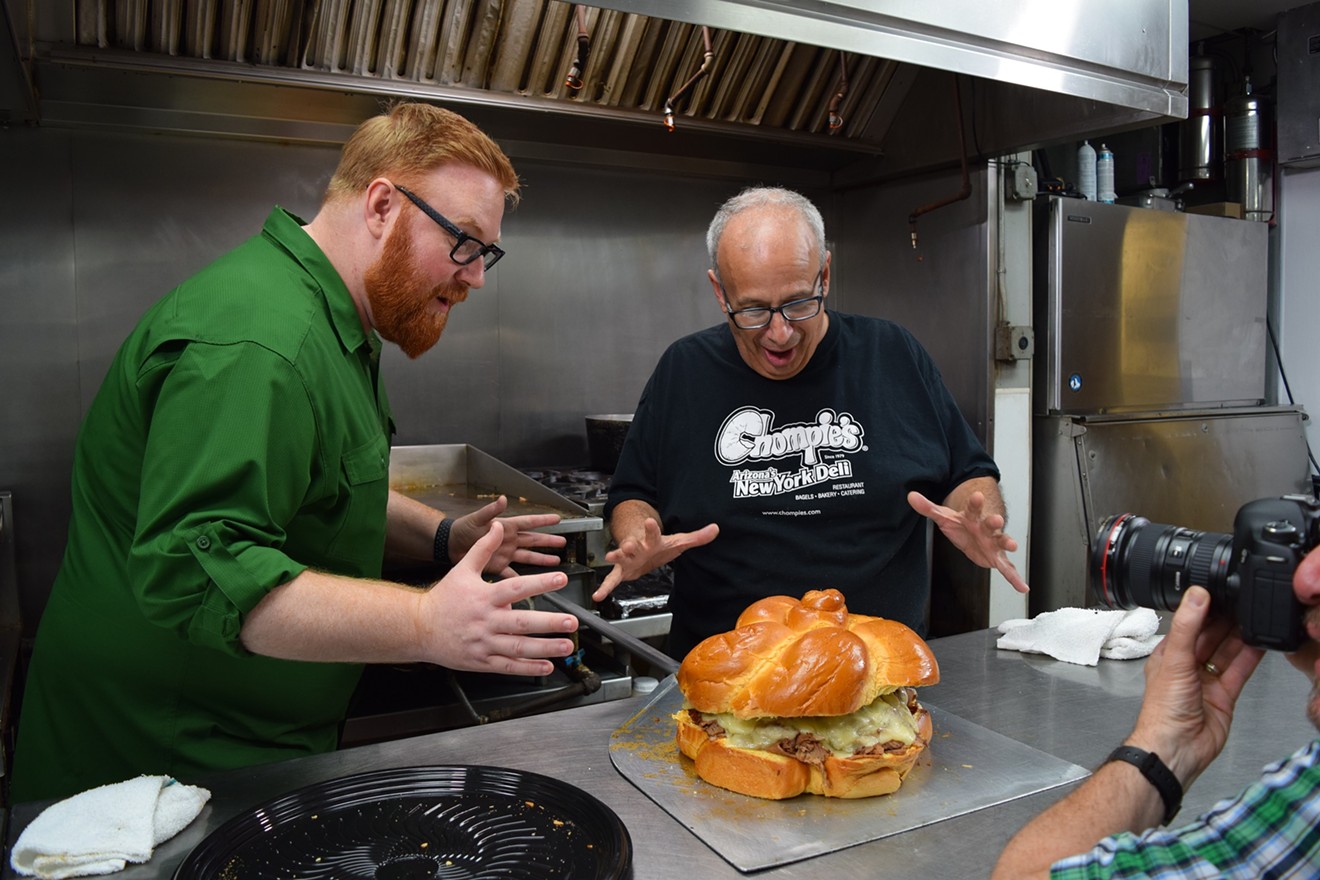 Josh Denny of Food Network talks to Brian Becker of Chompie's about Bubbie's Belly Buster.