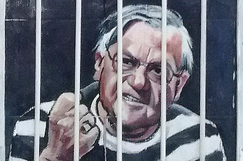 Joe Arpaio is suing three news media outlets for calling him a "convicted felon."