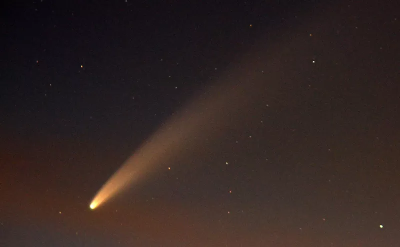 Photos Comet A3 captured blazing across Arizona skies Phoenix New Times