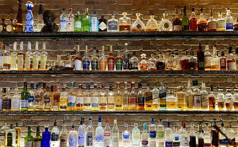 Image: Winston's Cigar Bar