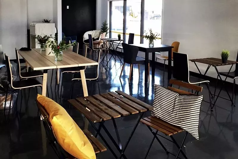 Image: JL Patisserie Phoenix, interior.